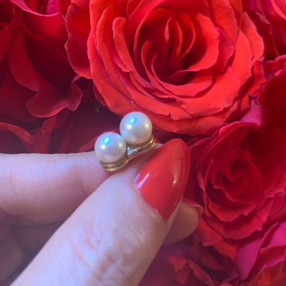 Say it in Diamonds and Pearls - Picture 7 of 8